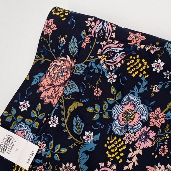 LOFT Floral Riviera Shorts Navy Blue 12 - Picture 3 of 15